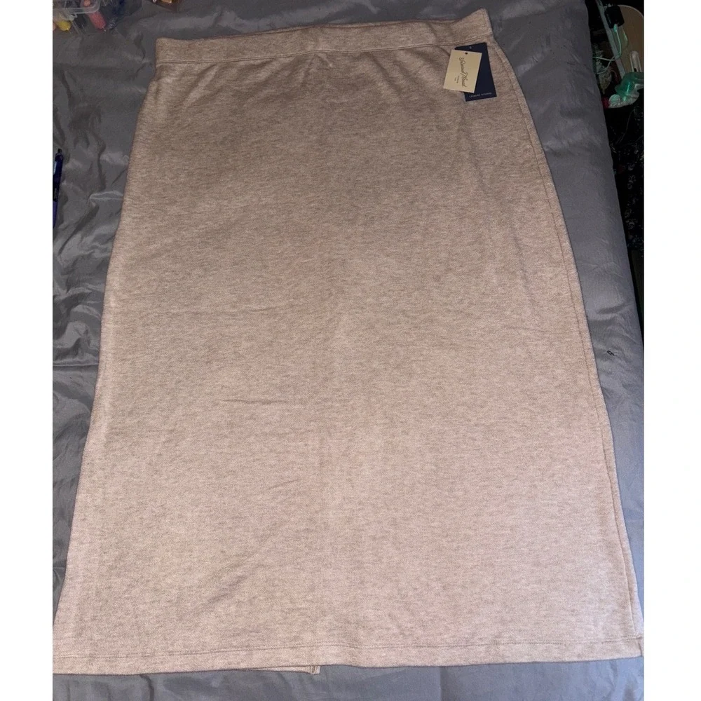 NEW‎ Universal Thread Plus Size Oatmeal Knit Maxi Skirt, Size 2X
